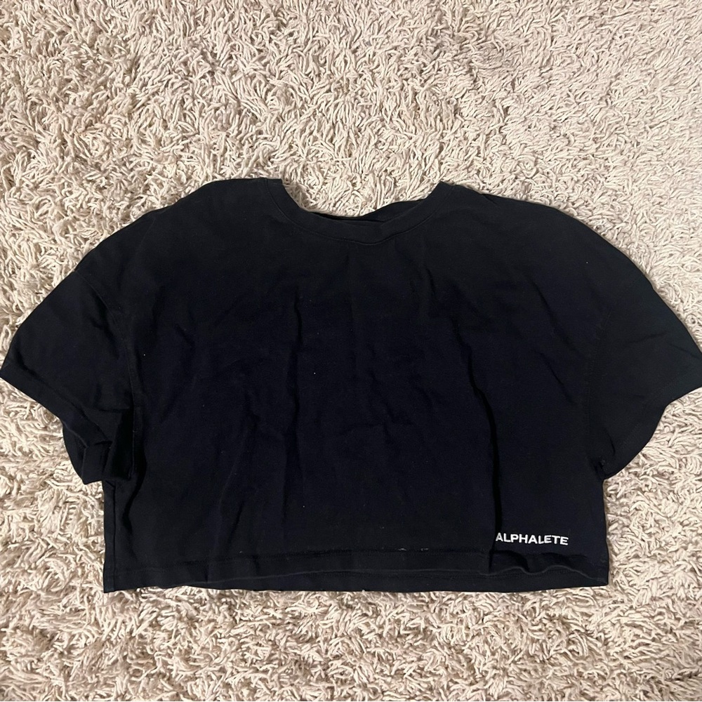 Alphalete Crop Top